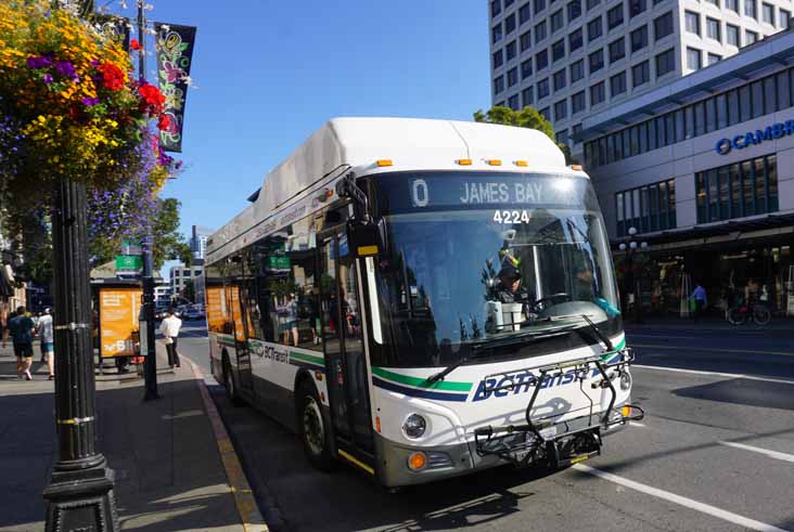 BC Transit Grande West Vicinity 30 CNG 4224